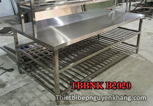 Bàn inox chia đồ ăn TBBNK B2020